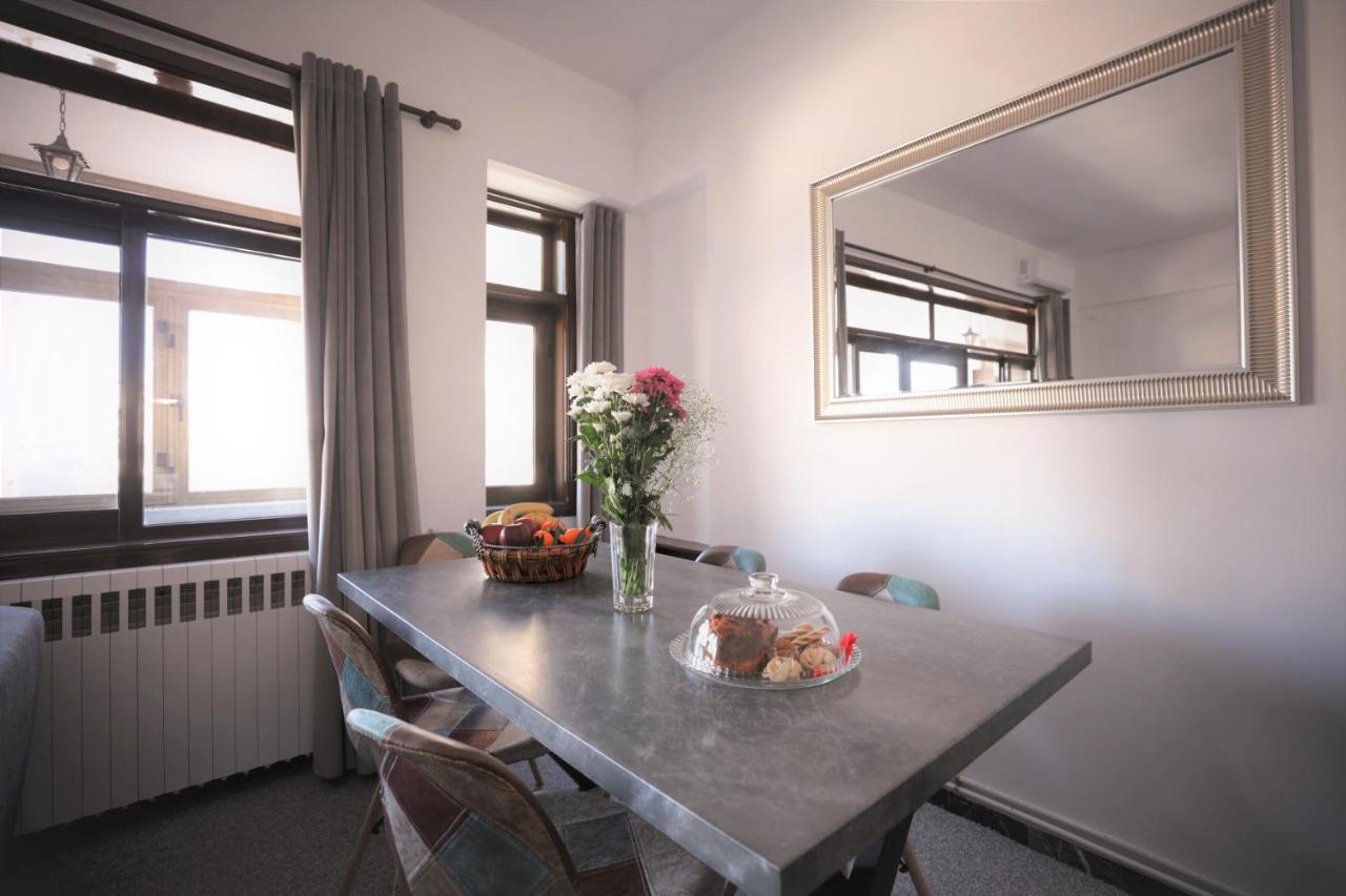 Modern 2 Bedroom Apartment Next To Metro - Marousi アテネ エクステリア 写真