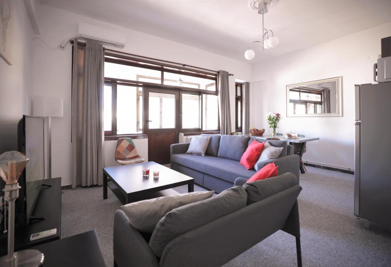 Modern 2 Bedroom Apartment Next To Metro - Marousi アテネ エクステリア 写真