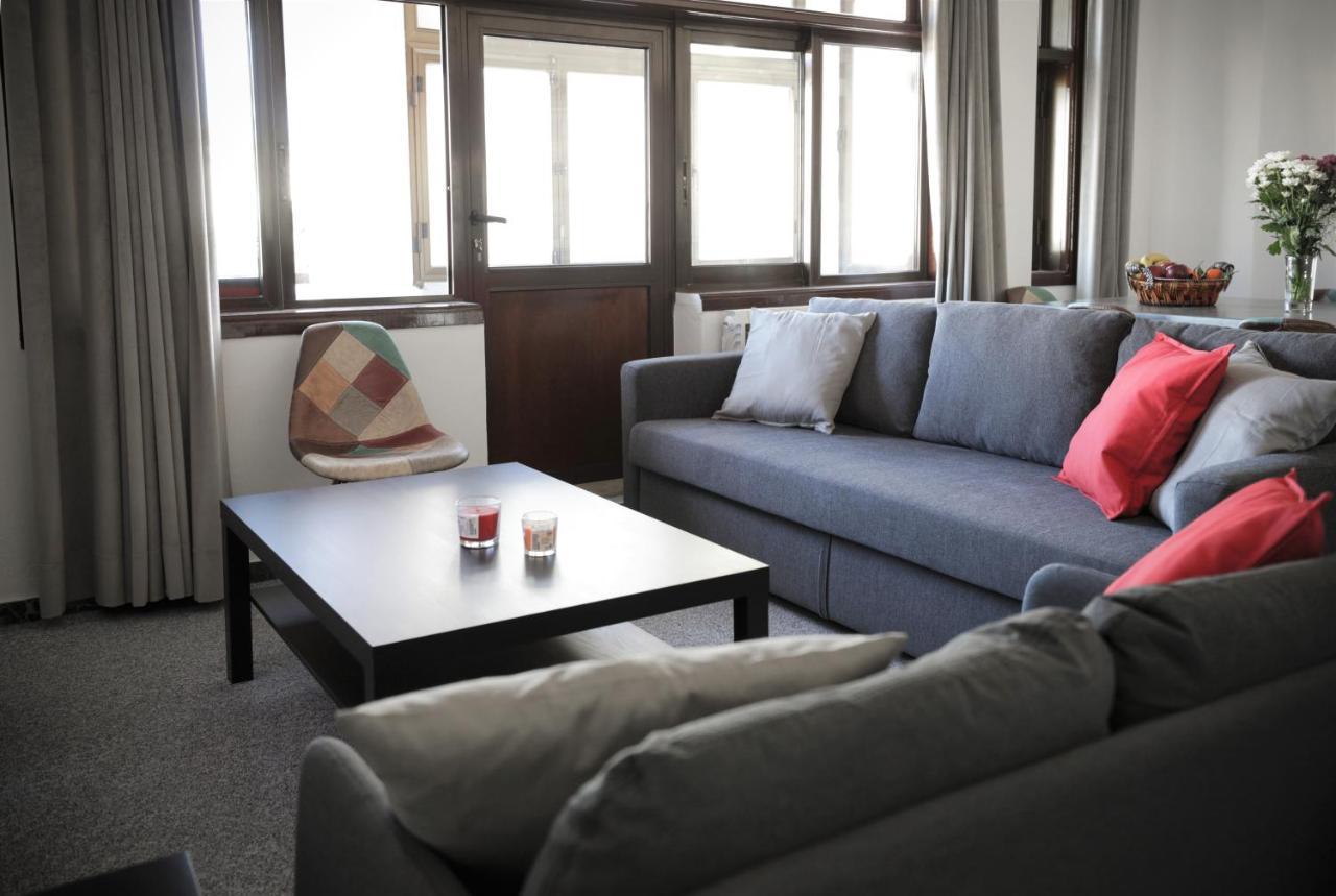 Modern 2 Bedroom Apartment Next To Metro - Marousi アテネ エクステリア 写真