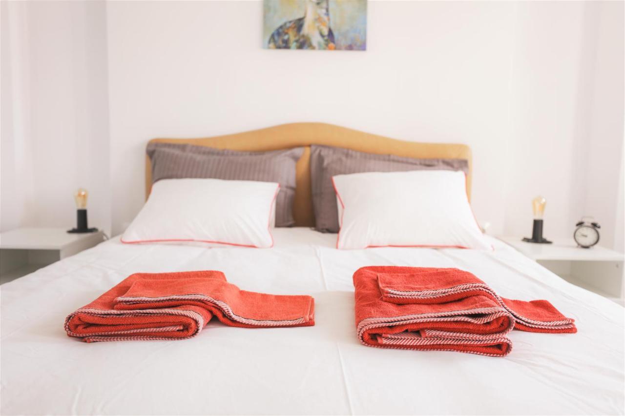 Modern 2 Bedroom Apartment Next To Metro - Marousi アテネ エクステリア 写真