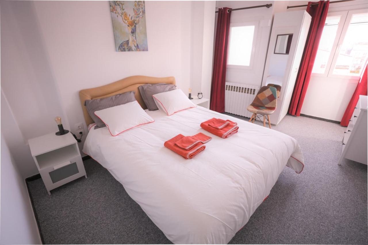 Modern 2 Bedroom Apartment Next To Metro - Marousi アテネ エクステリア 写真