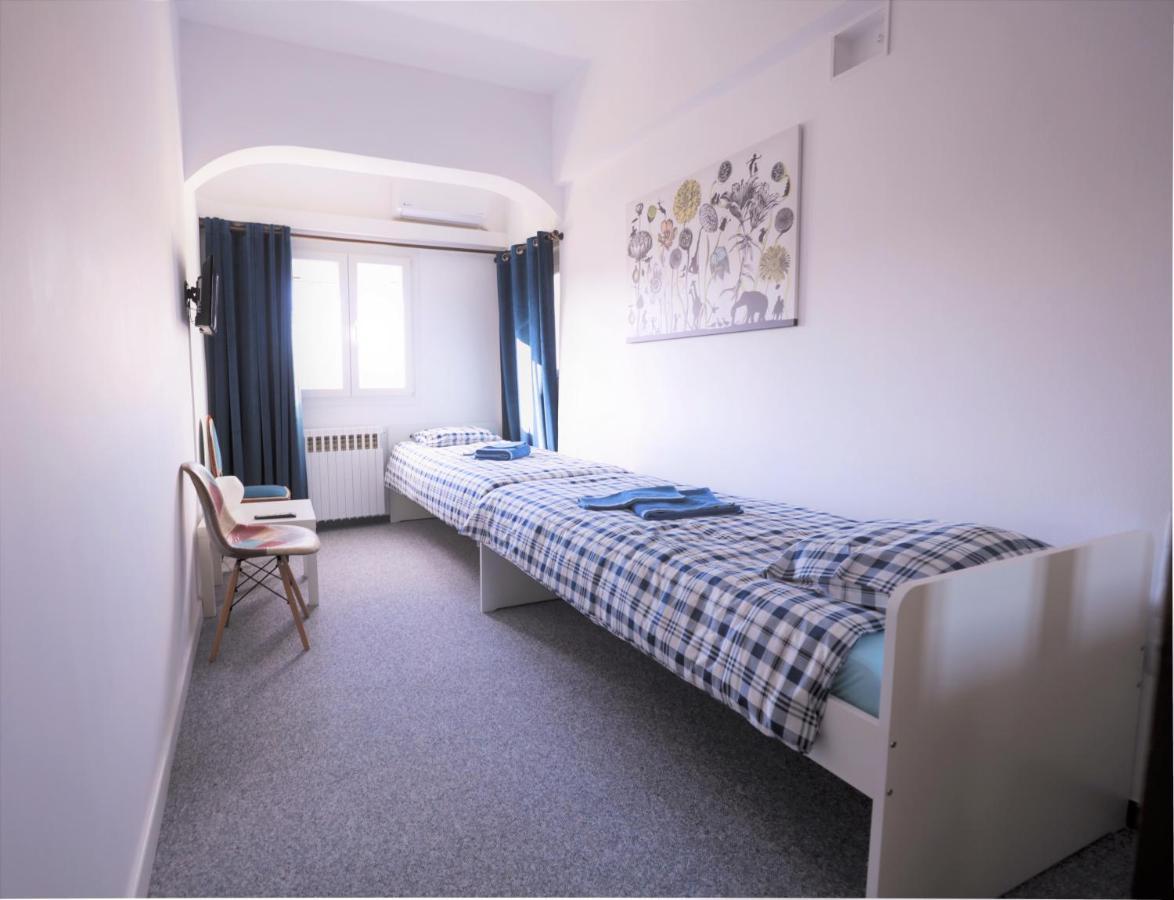 Modern 2 Bedroom Apartment Next To Metro - Marousi アテネ エクステリア 写真