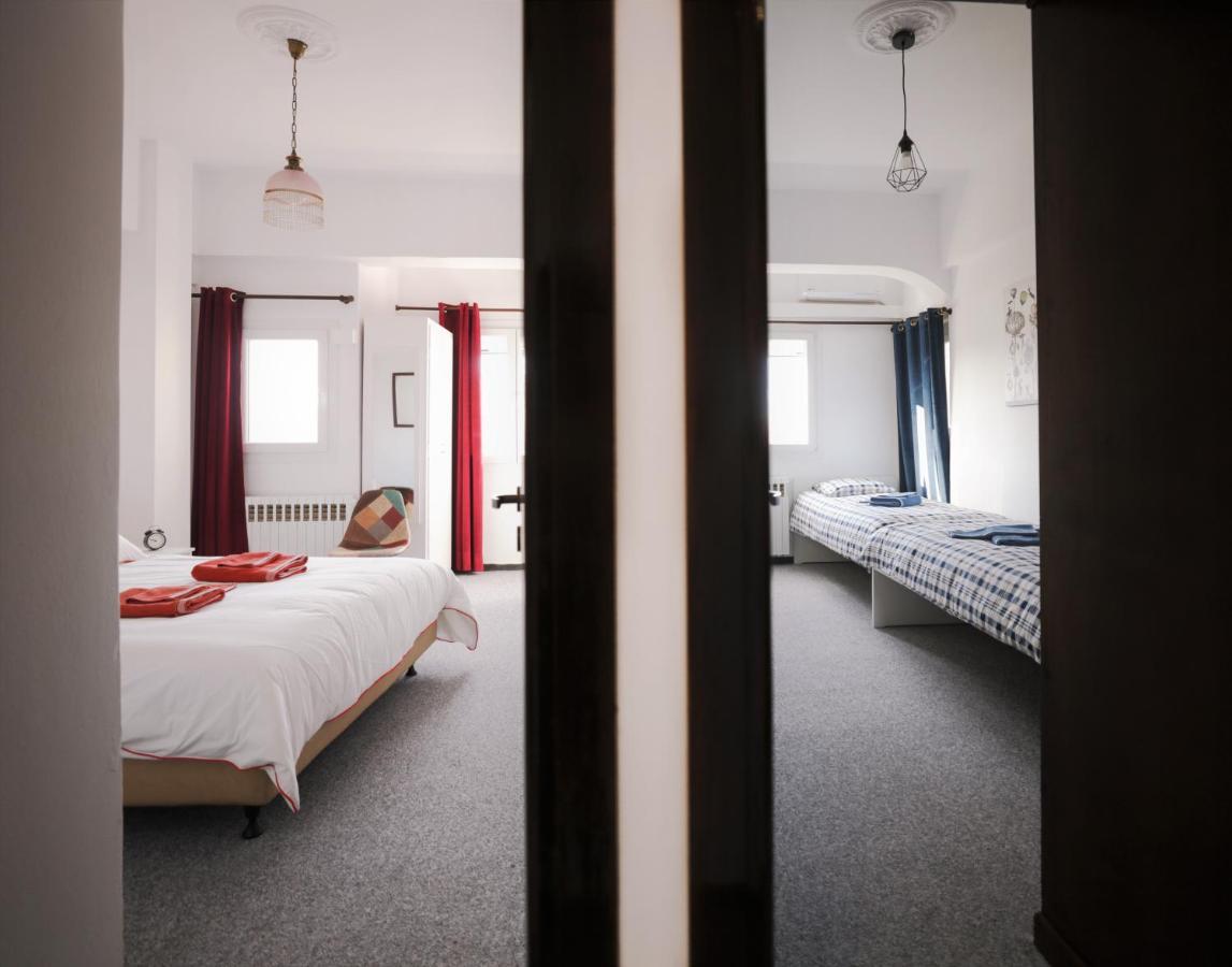 Modern 2 Bedroom Apartment Next To Metro - Marousi アテネ エクステリア 写真